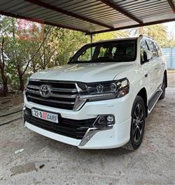 تويوتا لاندكروزر